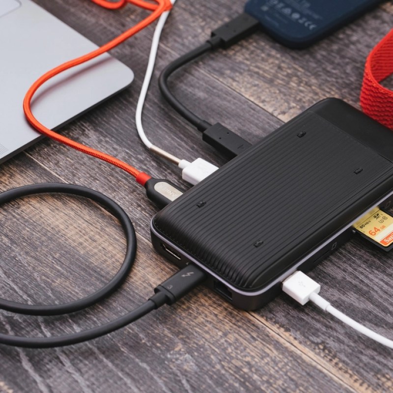 1TB Portable SSD USB-C